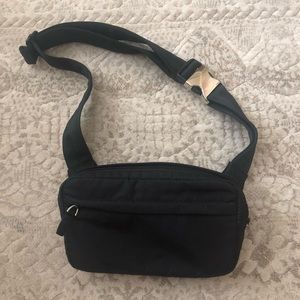 Aritzia crossbody bag